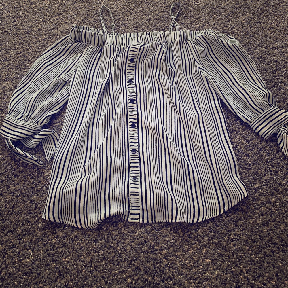 Women’s off the shoulder blouse